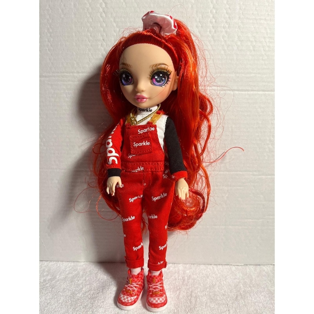 Rainbow High Junior High Fashion Doll Ruby With Outfit